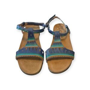 Women's NWOT or box Naot Odelia Sandal with tribal design, size 36 (US 5)